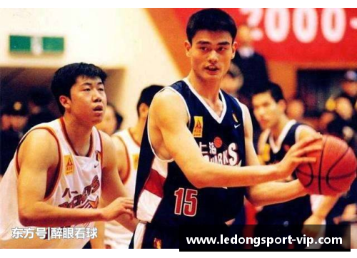 姚明NBA首秀全程精彩回顾